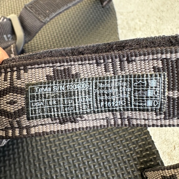 Teva Sandals Men Size 12 Original Universal Water Resistant Hiking Camping - Picture 8 of 14